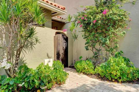 Villa ou maison à vendre à Delray Beach, Floride: 6 chambres, 399.29 m2 № 1225773 - photo 1
