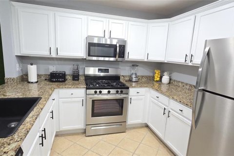 Condominio en alquiler en Four Corners, Florida, 1 dormitorio, 76.46 m2 № 1826971 - foto 11