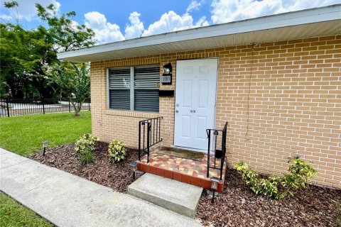 Appartement à Lakeland, Floride 2 chambres, 66.24 m2 № 2348143