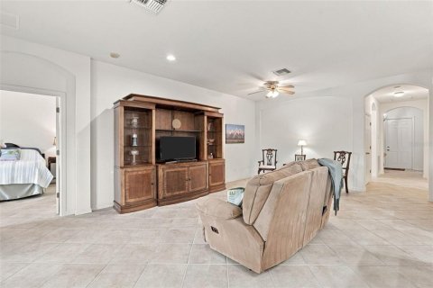 Villa ou maison à vendre à Punta Gorda, Floride: 4 chambres, 178.19 m2 № 2399402 - photo 6