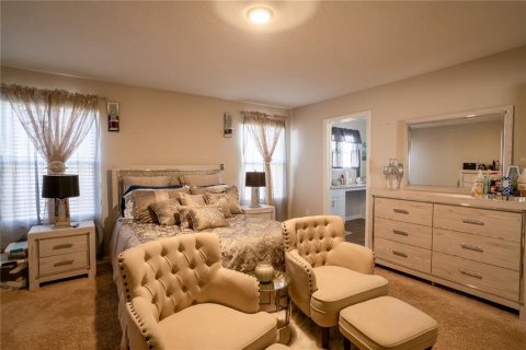 Casa en venta en Haines City, Florida, 5 dormitorios, 286.6 m2 № 1629657 - foto 8