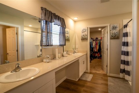 Casa en venta en Haines City, Florida, 5 dormitorios, 286.6 m2 № 1629657 - foto 9
