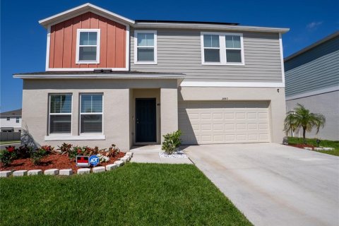 Casa en venta en Haines City, Florida, 5 dormitorios, 286.6 m2 № 1629657 - foto 1