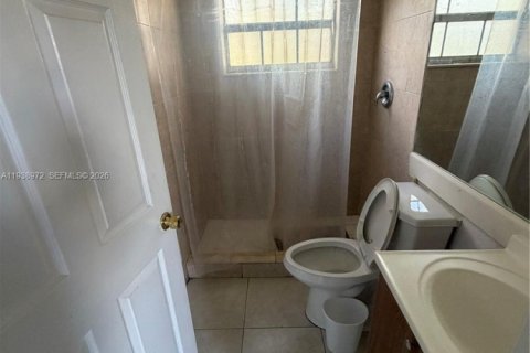 Снять в аренду кондоминиум в Майами, Флорида 3 спальни, 98.85м2, № 2006022 - фото 12