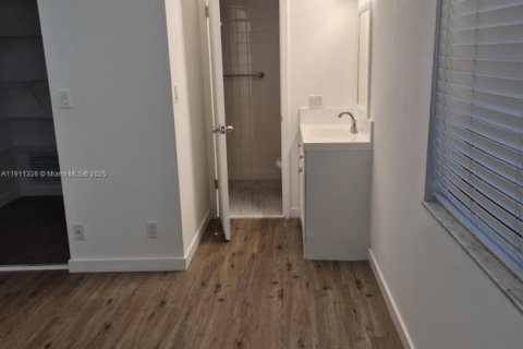 Apartment in Margate, Florida 2 bedrooms, 76.64 sq.m. № 1967504 - photo 11