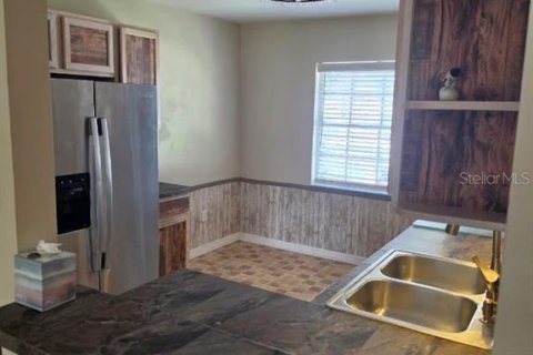Condo in Davenport, Florida, 3 bedrooms № 2197681 - photo 5