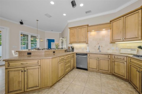 Casa en venta en Clearwater, Florida, 4 dormitorios, 282.61 m2 № 2101220 - foto 22