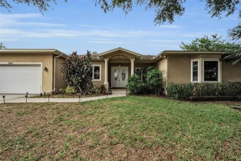 Casa en venta en Clearwater, Florida, 4 dormitorios, 282.61 m2 № 2101220 - foto 5