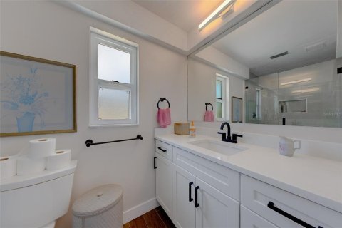 Casa en alquiler en Seminole, Florida, 3 dormitorios, 161.84 m2 № 2287496 - foto 28