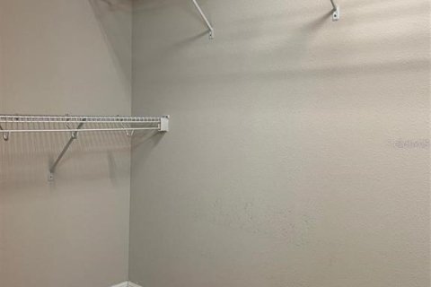 Touwnhouse à vendre à Kissimmee, Floride: 3 chambres, 148.92 m2 № 2429261 - photo 19