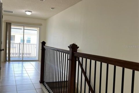 Touwnhouse à vendre à Kissimmee, Floride: 3 chambres, 148.92 m2 № 2429261 - photo 6