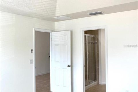 Touwnhouse à vendre à Kissimmee, Floride: 3 chambres, 148.92 m2 № 2429261 - photo 23