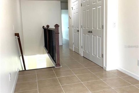 Touwnhouse à vendre à Kissimmee, Floride: 3 chambres, 148.92 m2 № 2429261 - photo 9