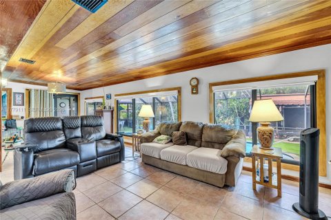 Villa ou maison à vendre à Palmetto Bay, Floride: 5 chambres, 348.94 m2 № 2089519 - photo 17