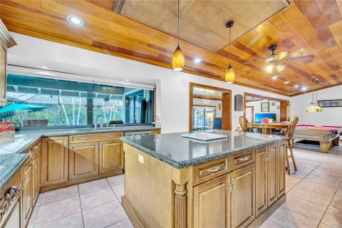 Villa ou maison à vendre à Palmetto Bay, Floride: 5 chambres, 348.94 m2 № 2089519 - photo 21