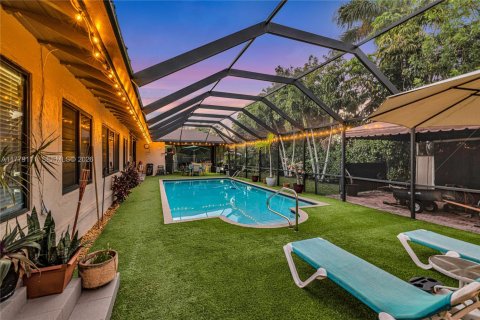 Villa ou maison à vendre à Palmetto Bay, Floride: 5 chambres, 348.94 m2 № 2089519 - photo 10