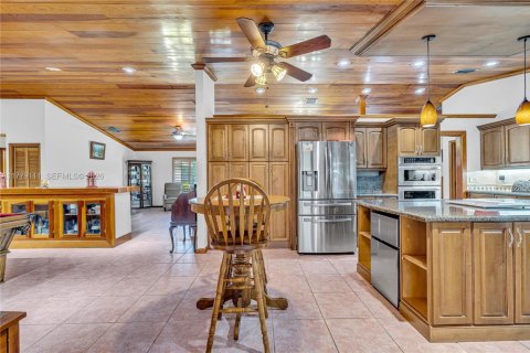 Villa ou maison à vendre à Palmetto Bay, Floride: 5 chambres, 348.94 m2 № 2089519 - photo 19