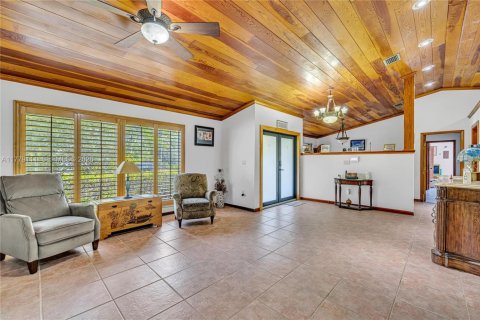 Villa ou maison à vendre à Palmetto Bay, Floride: 5 chambres, 348.94 m2 № 2089519 - photo 11