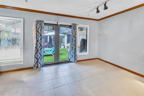 Villa ou maison à vendre à Palmetto Bay, Floride: 5 chambres, 348.94 m2 № 2089519 - photo 26
