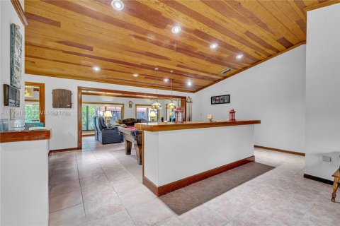 Villa ou maison à vendre à Palmetto Bay, Floride: 5 chambres, 348.94 m2 № 2089519 - photo 15