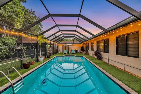 Villa ou maison à vendre à Palmetto Bay, Floride: 5 chambres, 348.94 m2 № 2089519 - photo 7