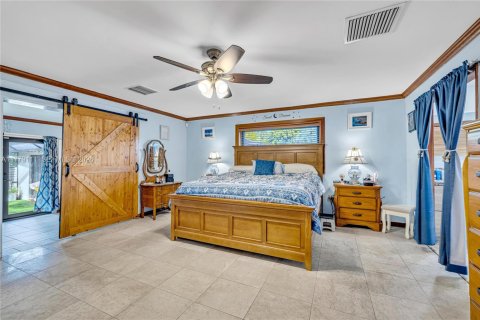 Villa ou maison à vendre à Palmetto Bay, Floride: 5 chambres, 348.94 m2 № 2089519 - photo 24