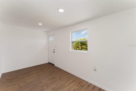 Villa ou maison à vendre à Lakeland, Floride: 3 chambres, 106.65 m2 № 1792940 - photo 6
