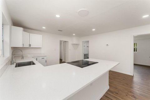 Villa ou maison à vendre à Lakeland, Floride: 3 chambres, 106.65 m2 № 1792940 - photo 7