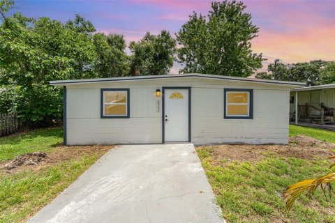 Villa ou maison à vendre à Lakeland, Floride: 3 chambres, 106.65 m2 № 1792940 - photo 1