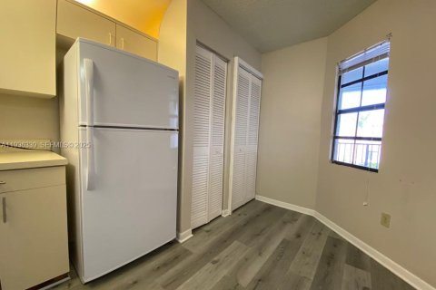 Condo in Homestead, Florida, 2 bedrooms № 1994574 - photo 8