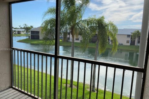 Condo in Homestead, Florida, 2 bedrooms  № 1994574