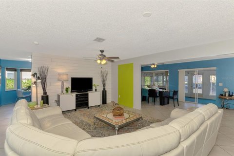 Casa en venta en Nokomis, Florida, 2 dormitorios, 187.29 m2 № 2195108 - foto 24