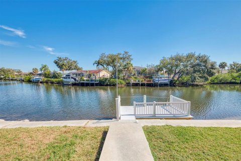 Casa en venta en Nokomis, Florida, 2 dormitorios, 187.29 m2 № 2195108 - foto 5