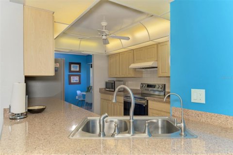 Casa en venta en Nokomis, Florida, 2 dormitorios, 187.29 m2 № 2195108 - foto 30
