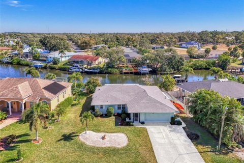 Casa en venta en Nokomis, Florida, 2 dormitorios, 187.29 m2 № 2195108 - foto 14