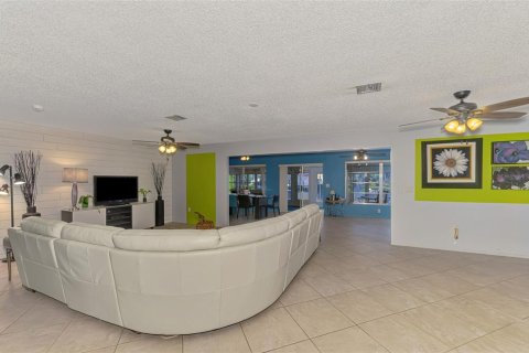 Casa en venta en Nokomis, Florida, 2 dormitorios, 187.29 m2 № 2195108 - foto 21