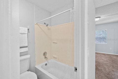 Condo in Maitland, Florida, 1 bedroom  № 1780623 - photo 13