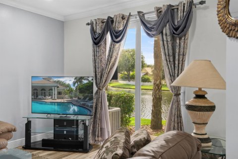 Townhouse in Coconut Creek, Florida 3 bedrooms, 141.58 sq.m. № 2168884 - photo 12