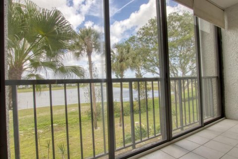 Condominio en venta en Lake Worth, Florida, 1 dormitorio, 67.82 m2 № 2188055 - foto 9