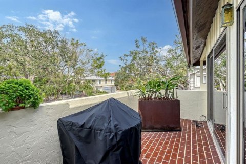 House in Longboat Key, Florida 3 bedrooms, 248.51 sq.m. № 1734722 - photo 10