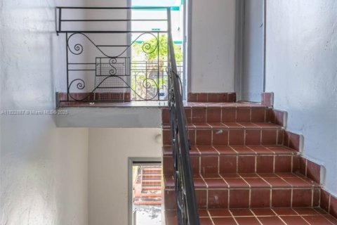 Propiedad comercial en venta en Miami Beach, Florida № 1787157 - foto 8