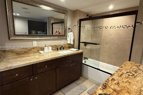 Copropriété à vendre à Miami, Floride: 3 chambres, 178.84 m2 № 2257510 - photo 28