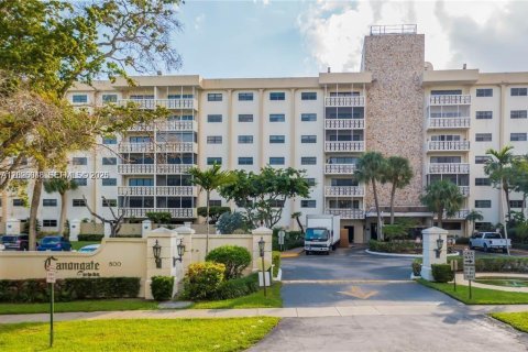 Condo à Miami, Floride, 3 chambres  № 2257510