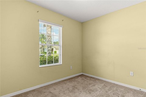 House in Edgewater, Florida 4 bedrooms, 168.71 sq.m. № 2122604 - photo 4