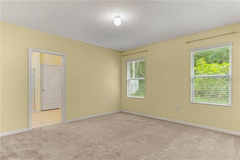 House in Edgewater, Florida 4 bedrooms, 168.71 sq.m. № 2122604 - photo 11