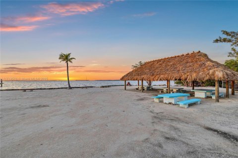 Casa en venta en Key Largo, Florida, 3 dormitorios, 151.62 m2 № 1934810 - foto 19