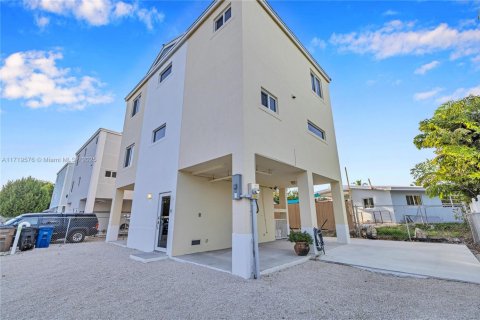 Casa en venta en Key Largo, Florida, 3 dormitorios, 151.62 m2 № 1934810 - foto 30