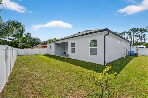 House in Daytona Beach, Florida 4 bedrooms, 193.98 sq.m. № 1917713 - photo 8