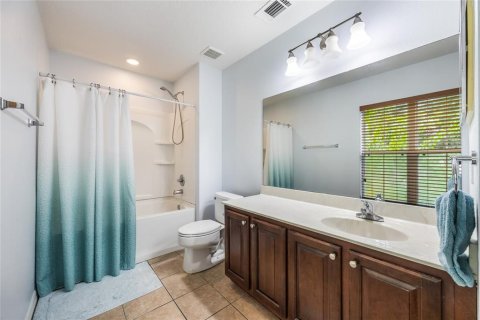 Touwnhouse à vendre à Orlando, Floride: 3 chambres, 167.6 m2 № 1913242 - photo 15