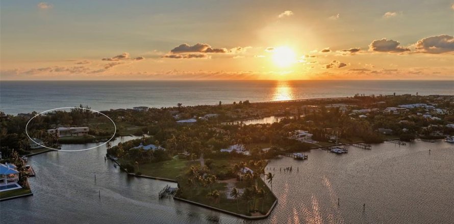 Villa ou maison à Longboat Key, Floride 4 chambres, 640.19 m2 № 2418388